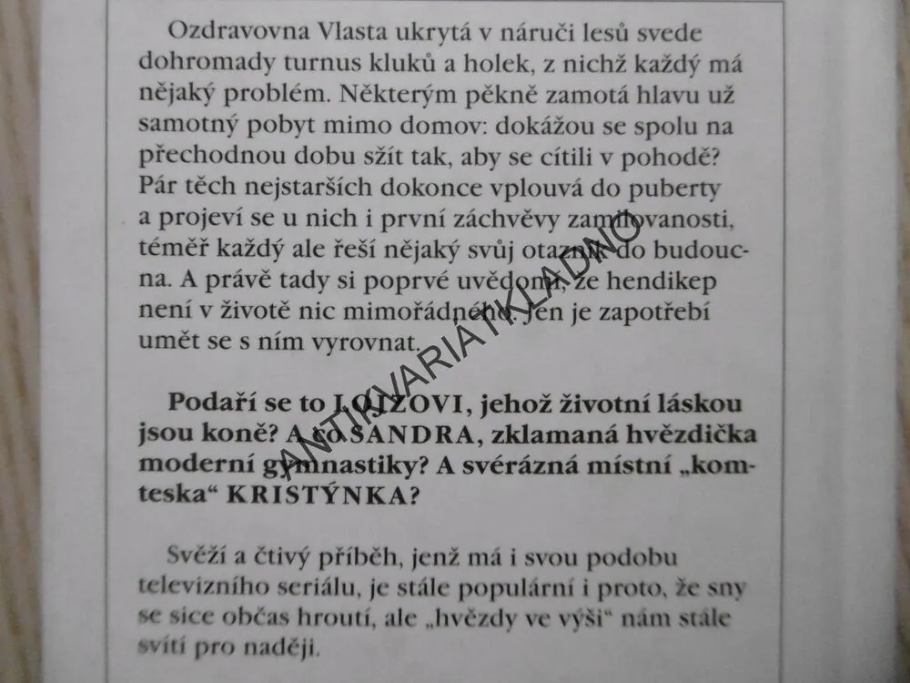 KDE PADAJÍ HVĚZDY, MARKÉTA ZINNEROVÁ, **an