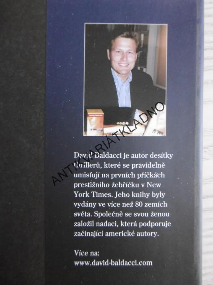 HRÁTKY O HODINU, DAVID BALDACCI, **an