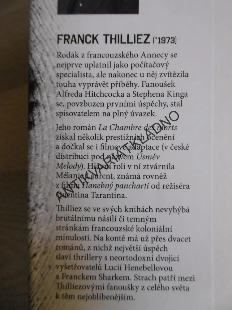 STRACH, FRANCK THILLIEZ, **an