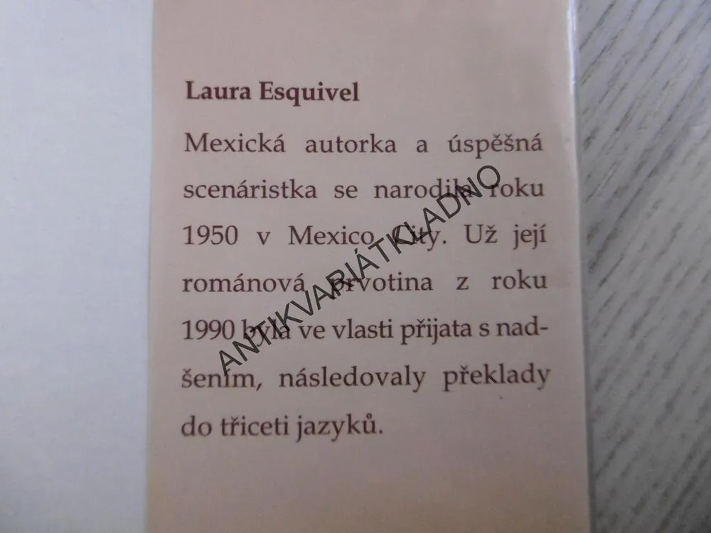 MALINALLI, OTROKYNĚ BÍLÉHO PÁNA, LAURA ESQUIVEL, **an