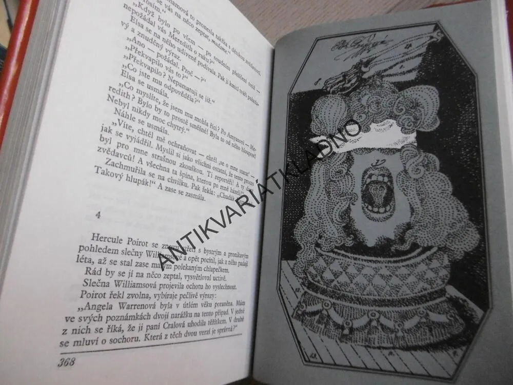 PAN POIROT SE VRACÍ, AGATHA CHRISTIE, **an