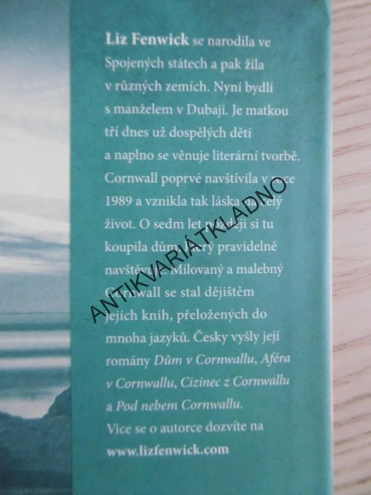NÁVRAT DO CORNWALLU, LIZ FENWICK, **an