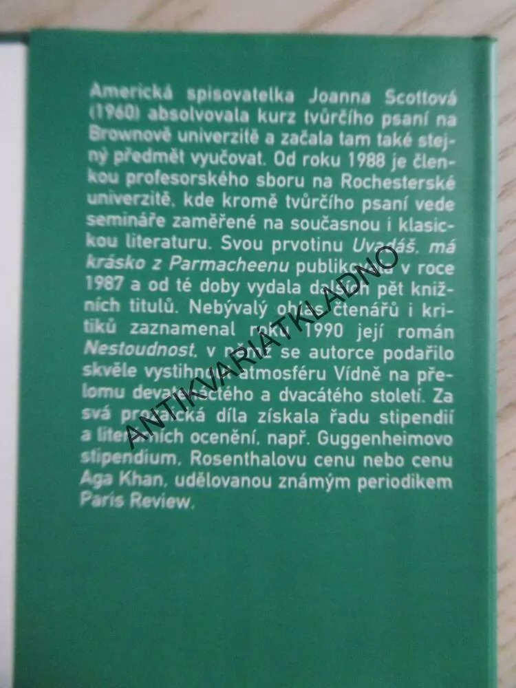 MANEKÝN, JOANNA SCOTTOVÁ, **an