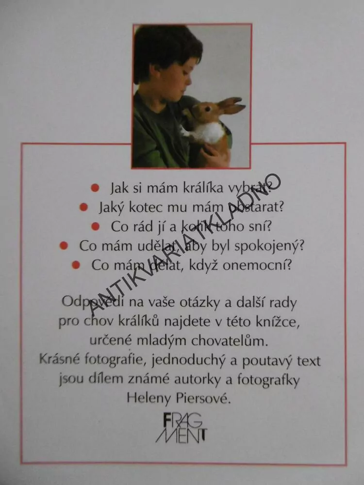 BYDLÍ S NÁMI KRÁLÍK, HELENA PIERSOVÁ, **an