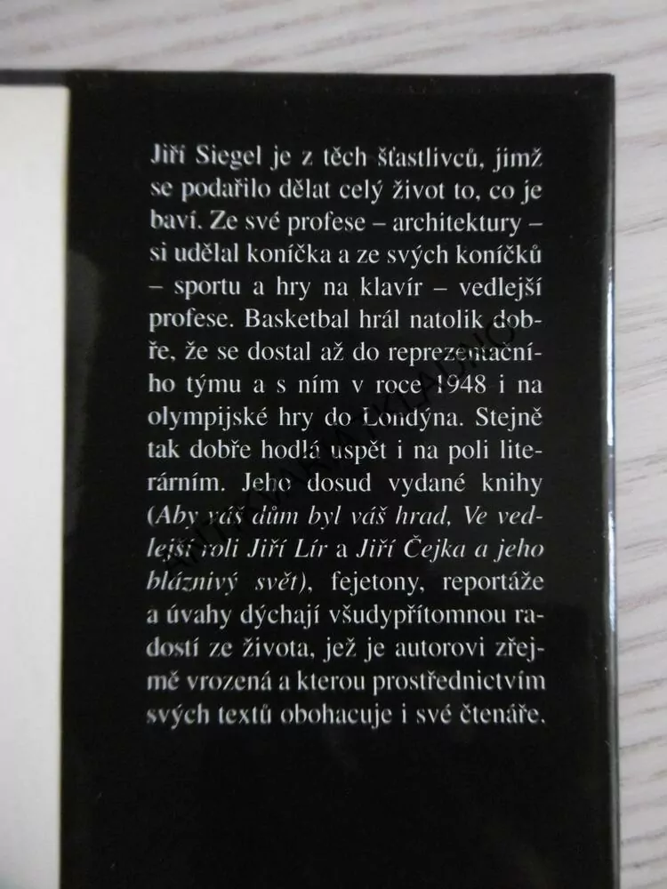 JAK PŘEŽÍT RODINNOU POHODU, JIŘÍ SIEGEL, **an