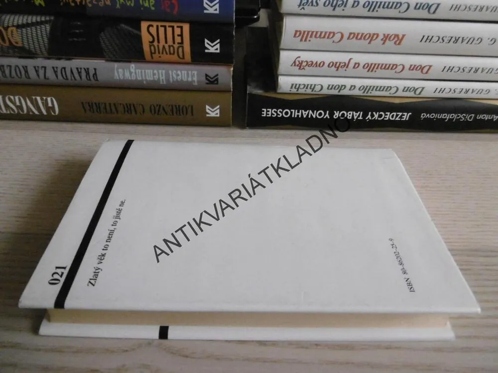 KENTAUR, JOHN UPDIKE, **an