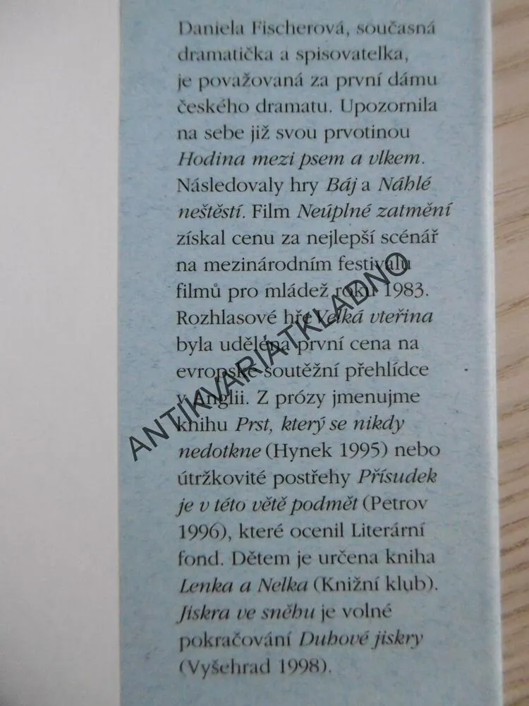JISKRA VE SNĚHU, DANIELA FISCHEROVÁ, **an