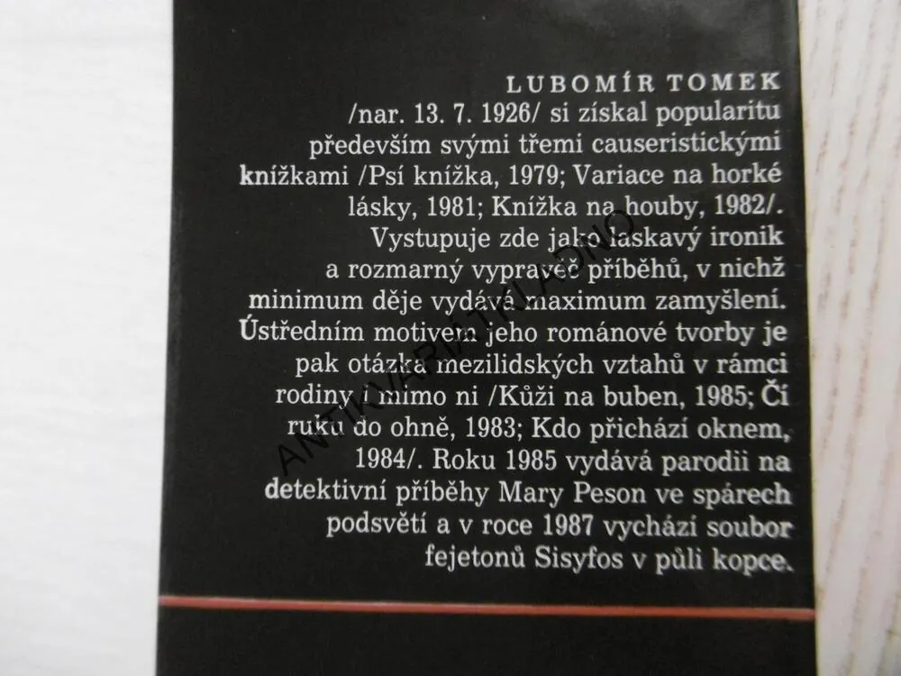 KŘÍŽ JIDÁŠŮV, LUBOMÍR TOMEK, **an