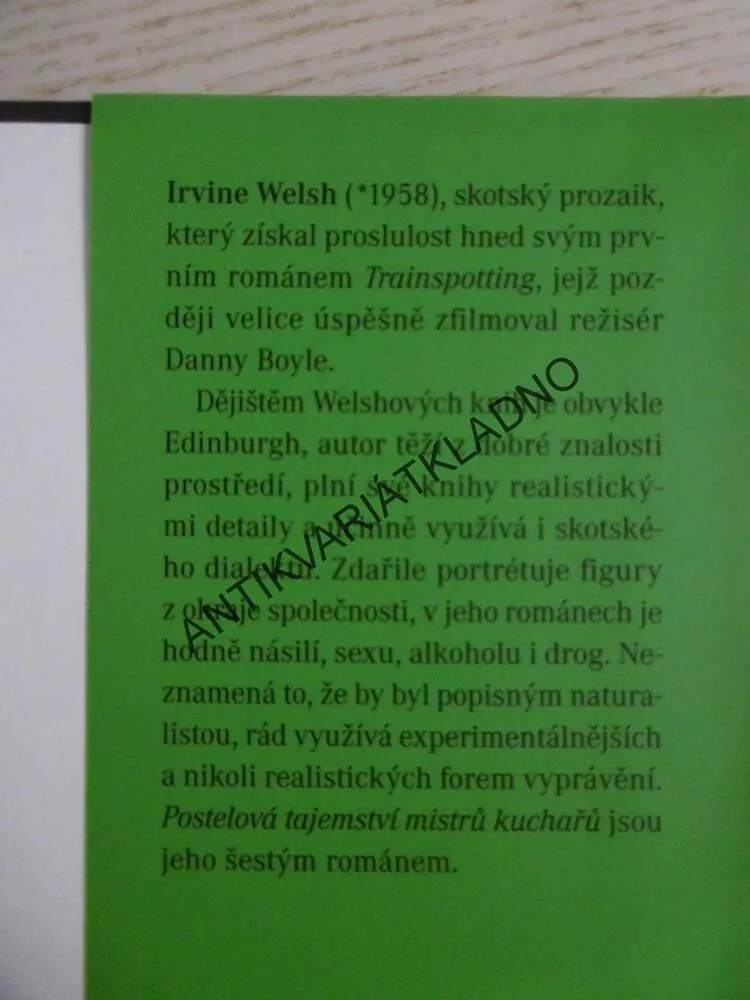 POSTELOVÉ TAJEMSTVÍ MISTRŮ KUCHAŘŮ, IRVINE WELSH, **an