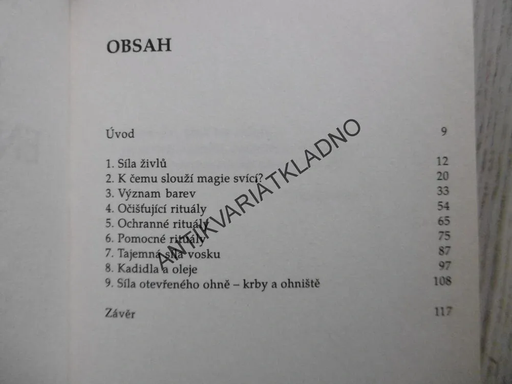 MAGICKÁ ENERGIE SVÍCÍ, ALLA ALICJA CHRZANOWSKÁ, **an