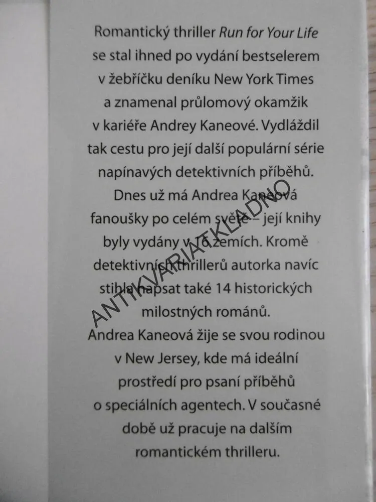ODLOŽENÝ PŘÍPAD, ANDREA KANE, **an