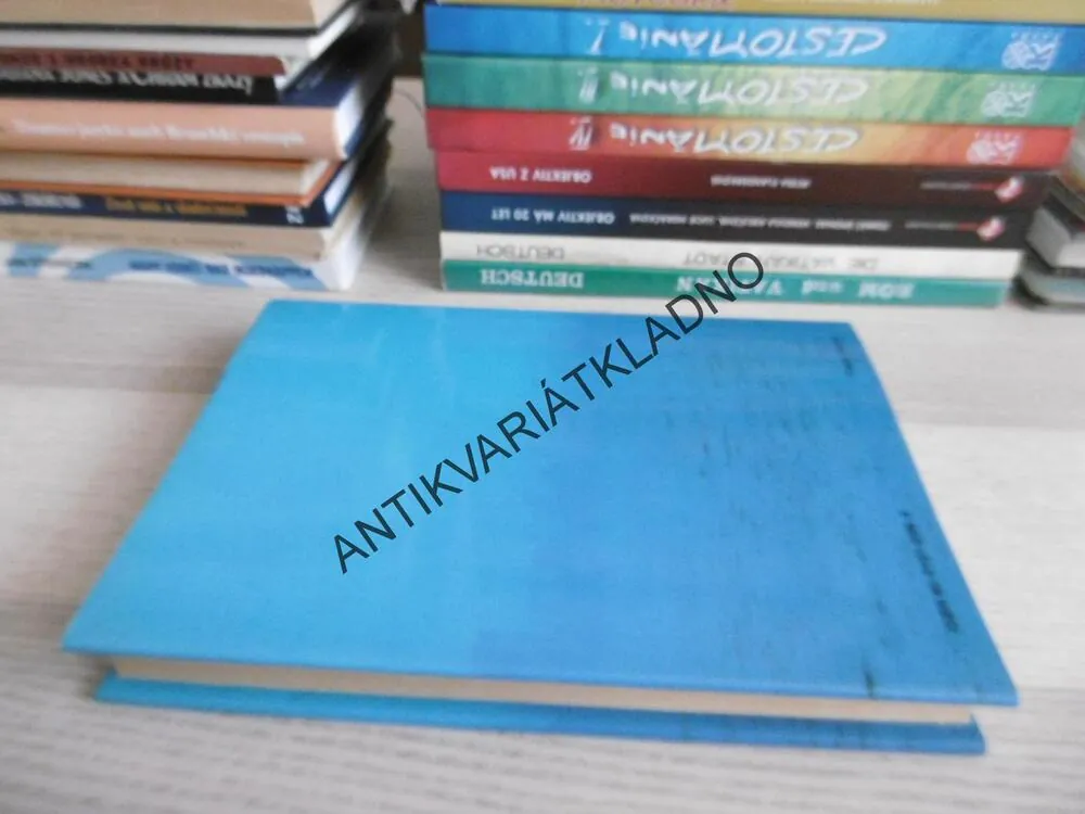 MODRÉ ODPOLEDNE, WILLIAM BOYD, **an