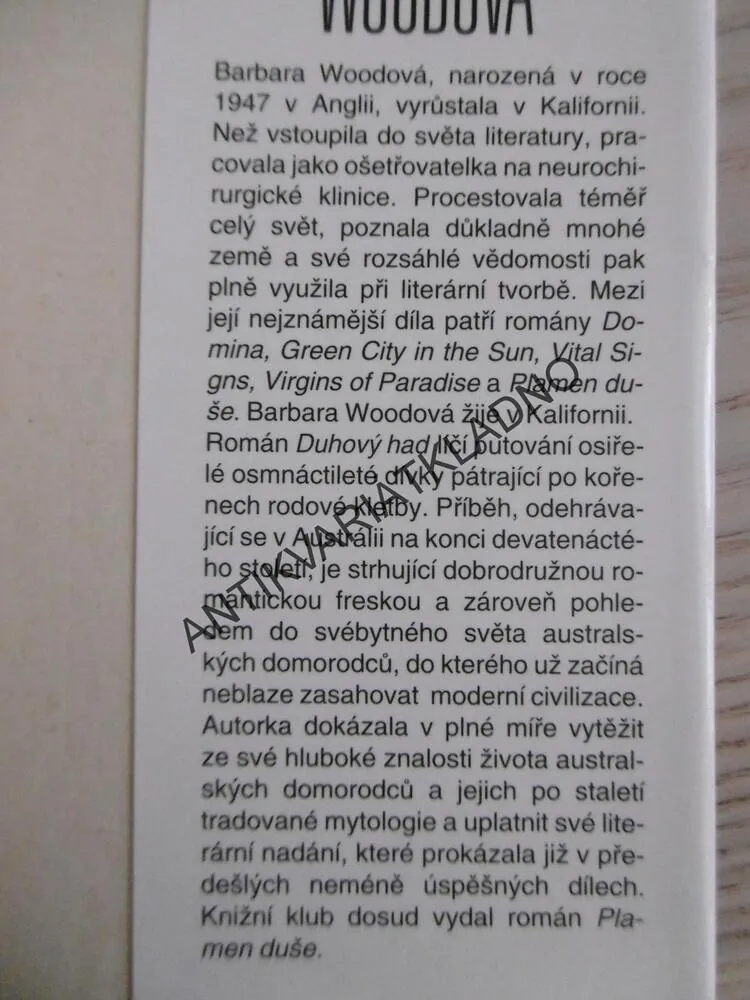 DUHOVÝ HAD, BARBARA WOODOVÁ, **an