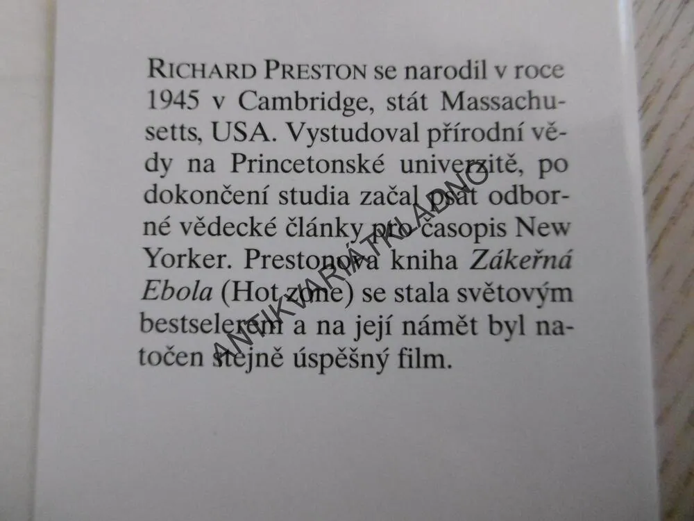 ZÁKEŘNÁ EBOLA, RICHARD PRESTON, **an