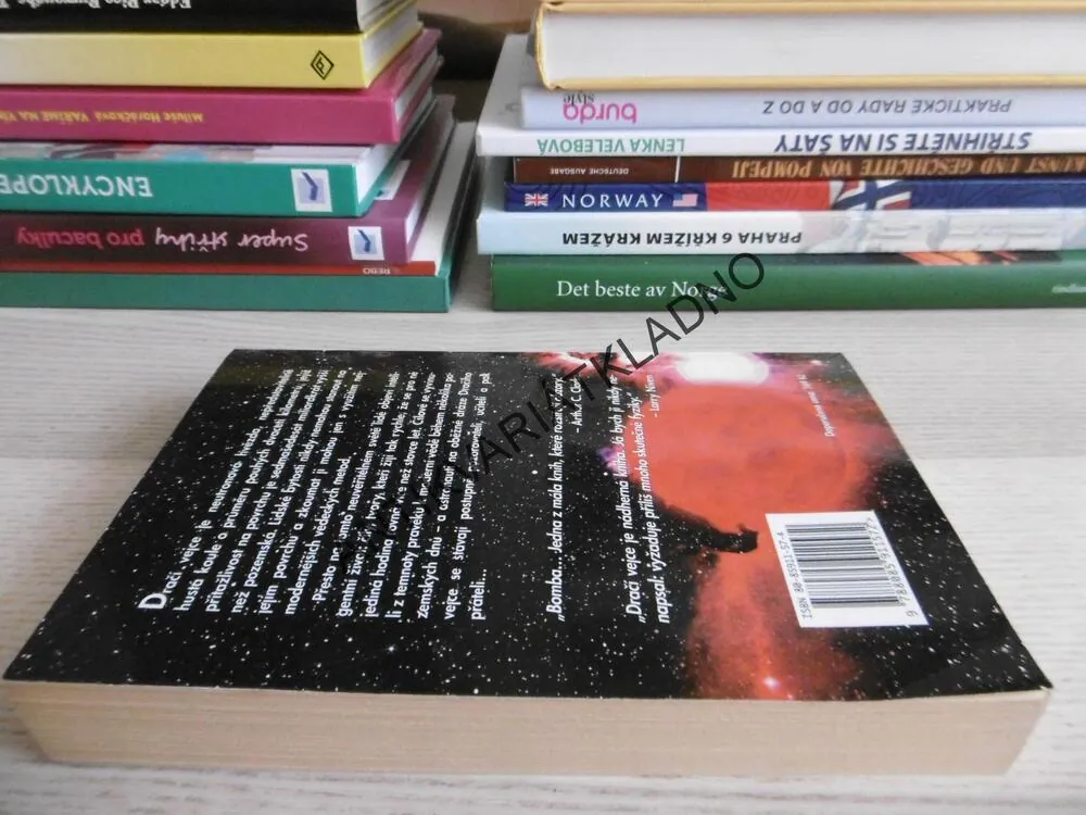 DRAČÍ VEJCE, ROBERT L. FORWARD, **an