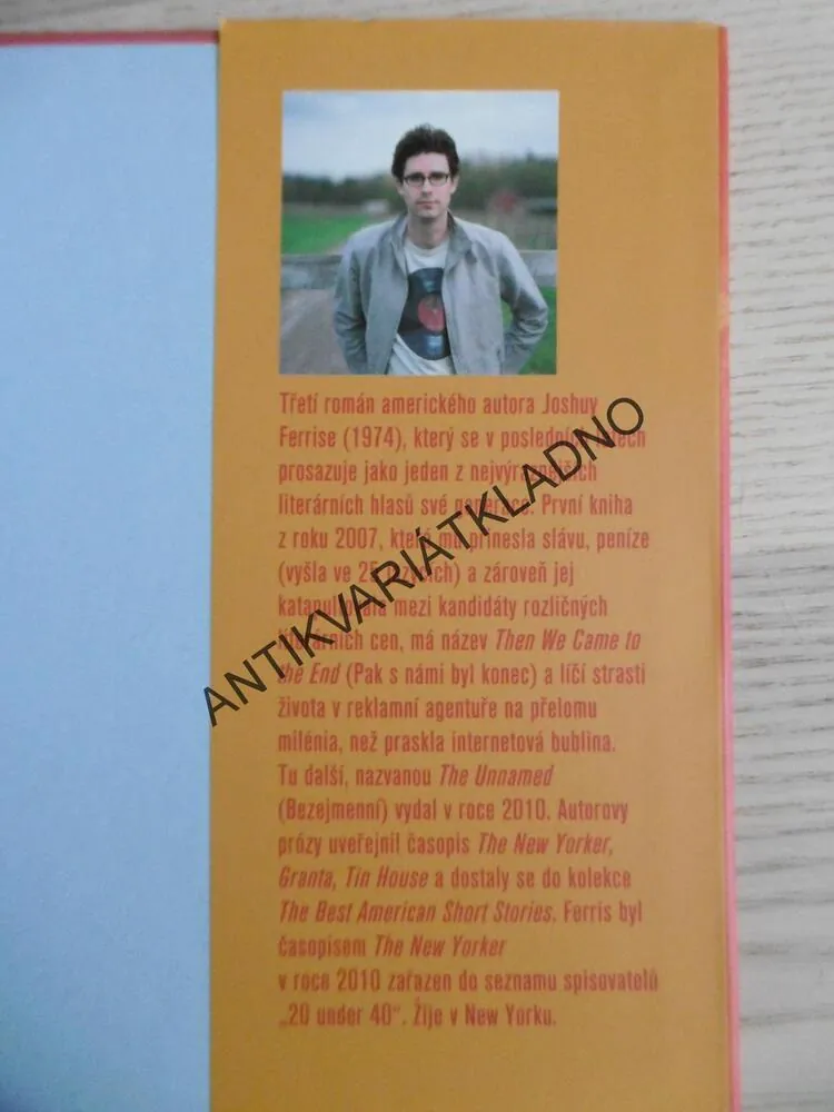 VSTÁT ZNOVU SE SLEPICEMA, JOSHUA FERRIS, **an