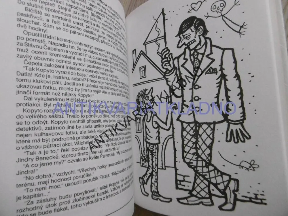 UNESLI MŇOUKA, BASKERVILLE! MILOSLAV ŠVANDRLÍK, NEPRAKTA, **an