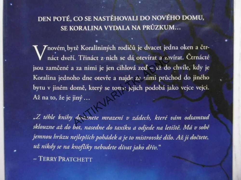 KORALINA, NEIL GAIMAN, **an