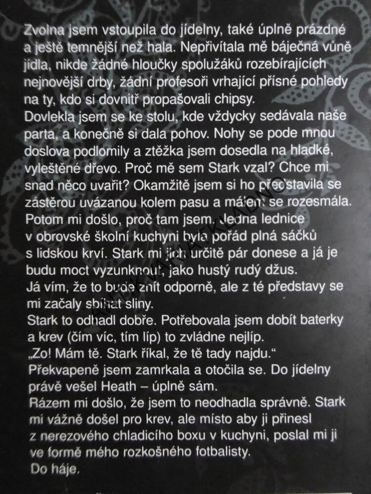 POKOUŠENÁ, ŠKOLA NOCI 6., P.C. CASTOVÁ, KRISTIN CASTOVÁ, **an