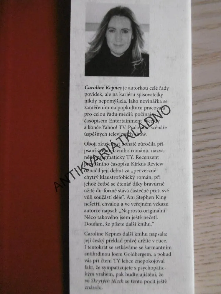 SKRYTÁ TĚLA, CAROLINE KEPNES, **an