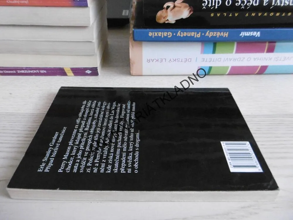 PŘÍPAD BÁZLIVÉ TANEČNICE, ERLE STANLEY GARDNER, **an