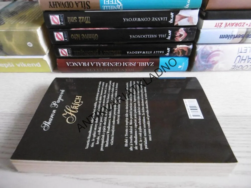 HŘÍCH, SHARON PAGEOVÁ, **an