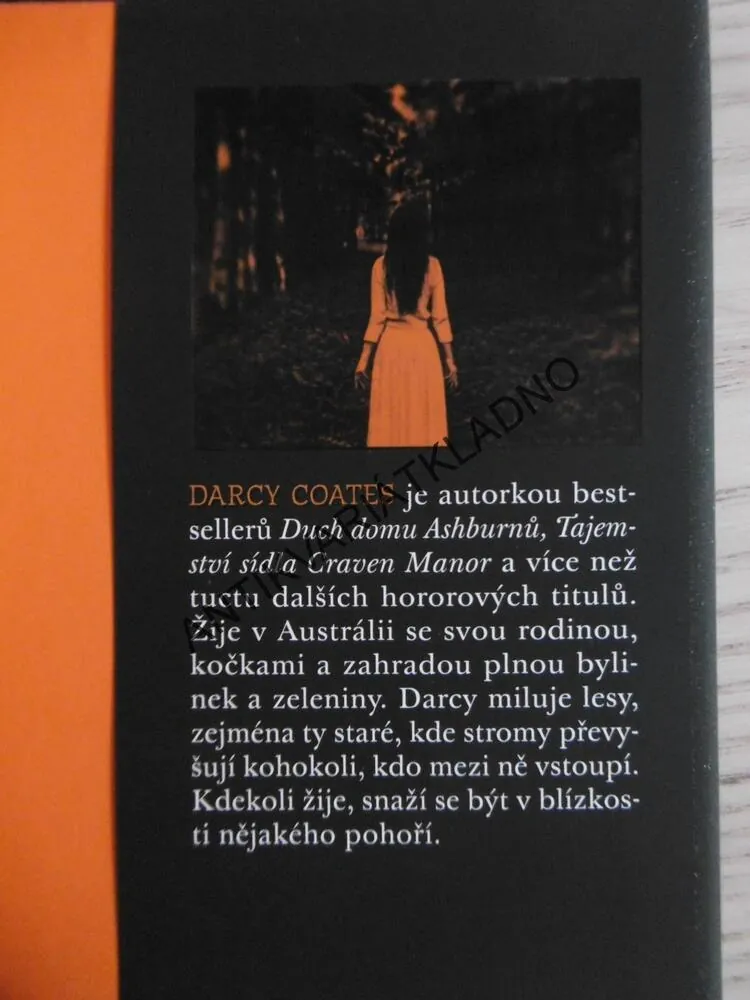 TAJEMSTVÍ SÍDLA CRAVEN MANOR, DARCY COATES, **an