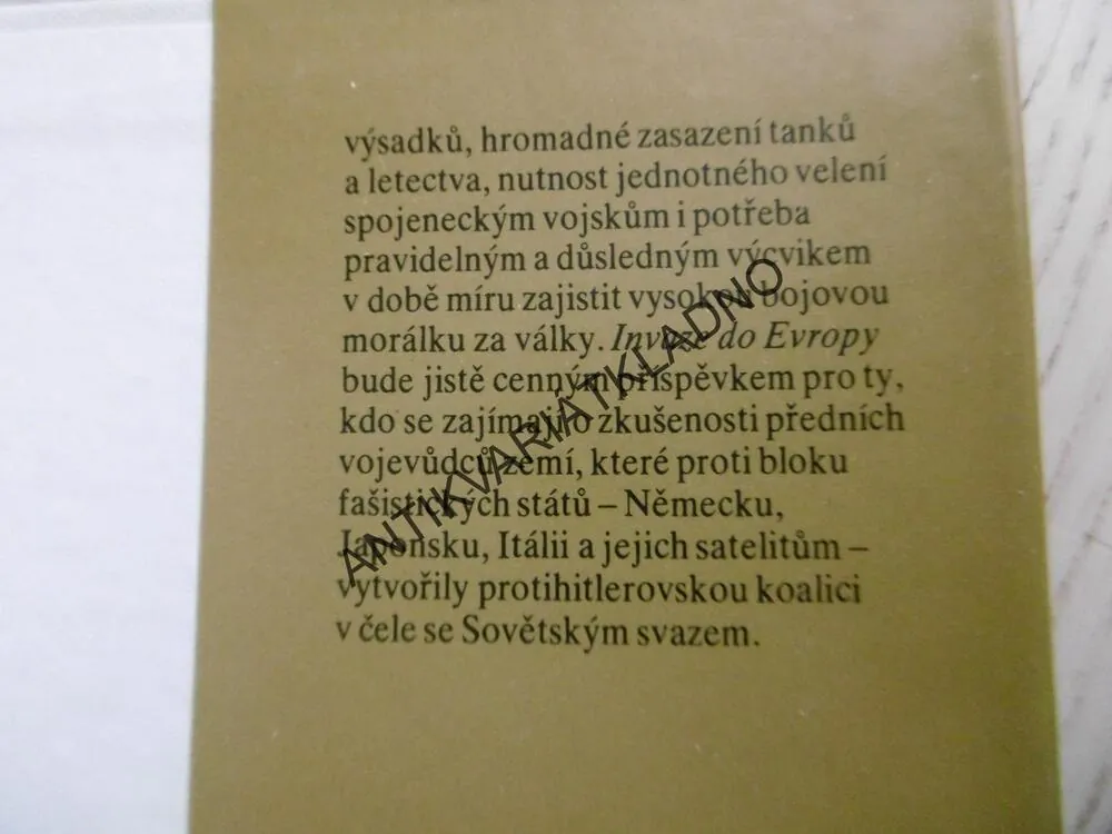 INVAZE DO EVROPY, DAVID DWIGHT EISENHOWER, **an