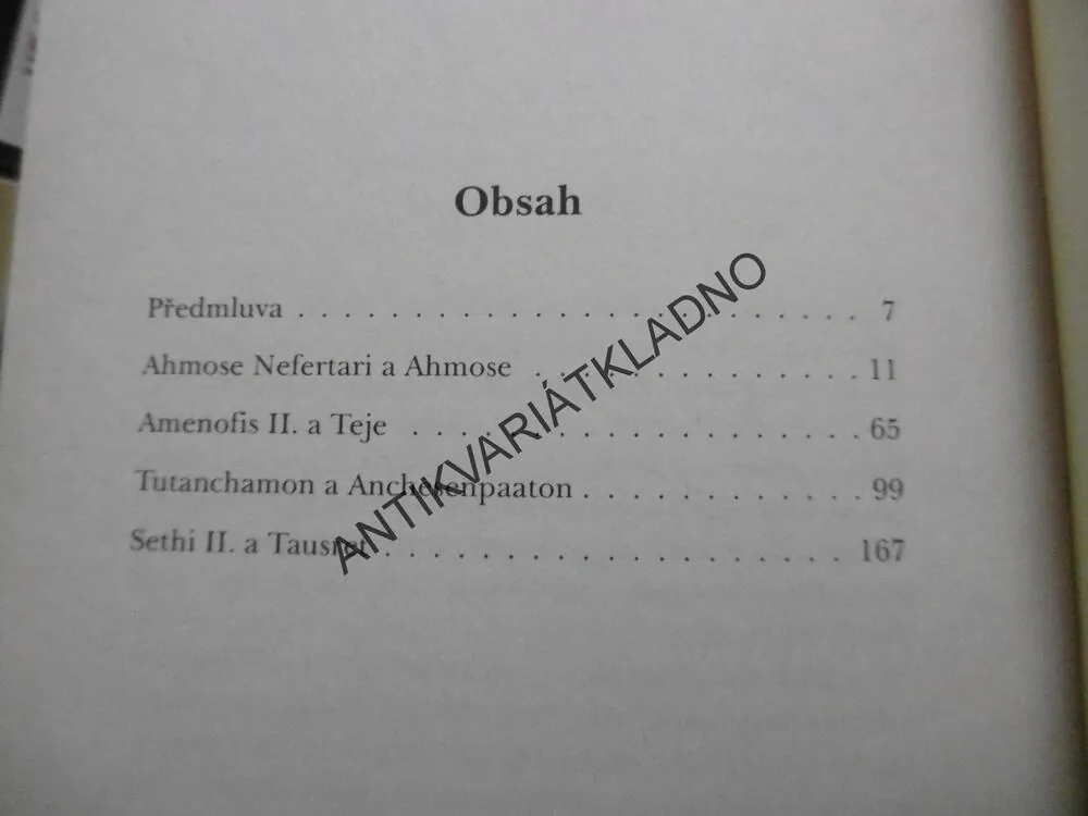 MILOSTNÉ PŘÍBĚHY FARAONŮ, VIOLAINE VANOYEKE,  **an