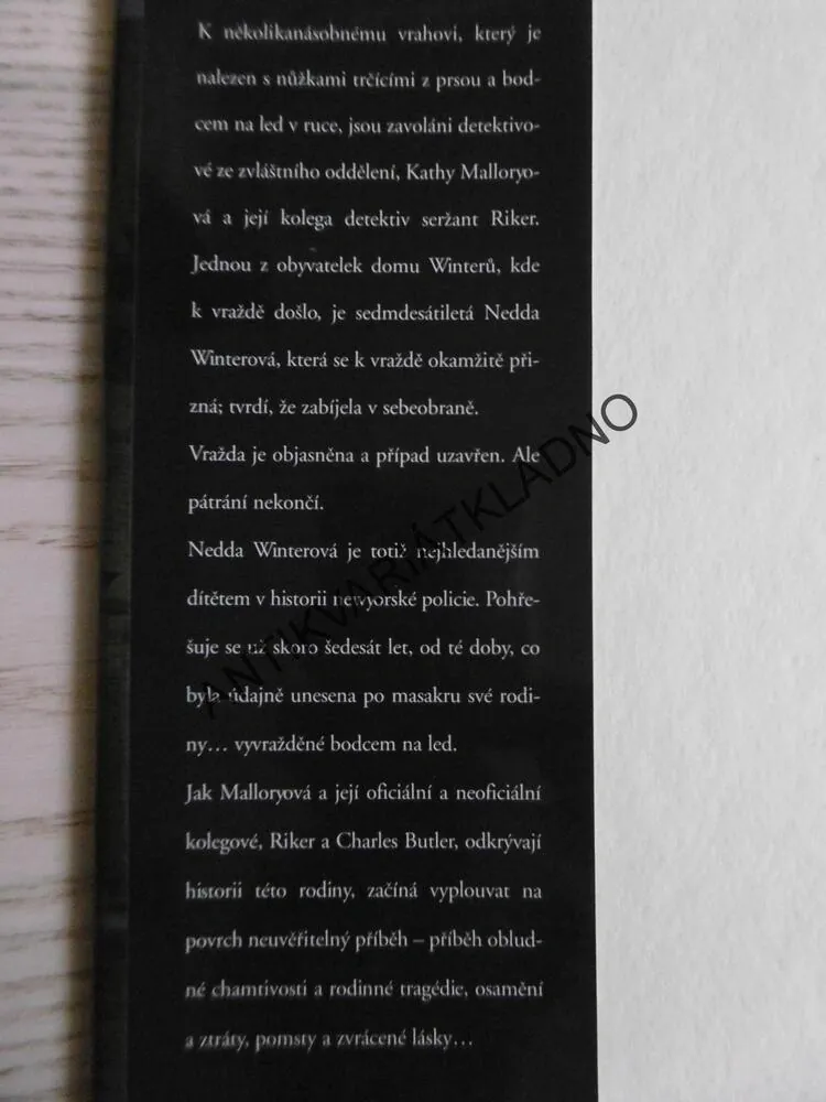 TAJEMSTVÍ DOMU WINTERŮ, CAROL O´CONNELLOVÁ, **an