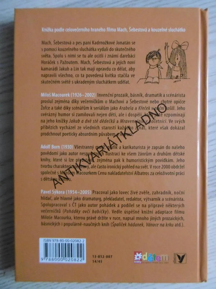 MACH, ŠEBESTOVÁ A KOUZELNÉ SLUCHÁTKO, MILOŠ MACOUREK, **an