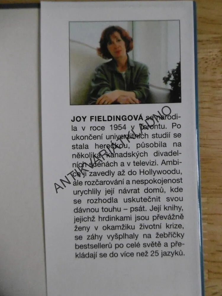 AŽ JI UVIDÍŠ, JOY FIELDINGOVÁ, **an