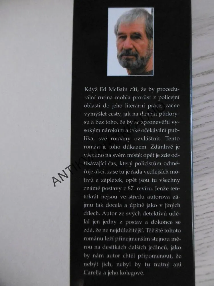 DÍVEJ SE, JAK UMÍRAJÍ, ED MCBAIN, **an