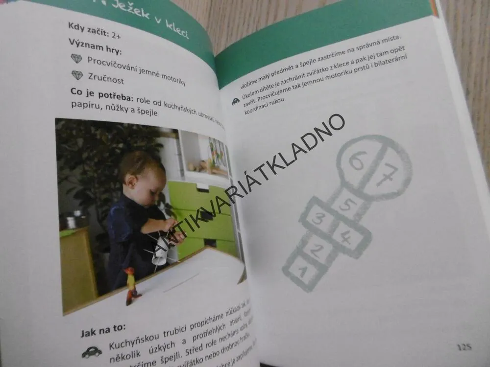 MÁMOU HRAVĚ 2, 100 HER A NÁPADŮ PRO DĚTI, **an