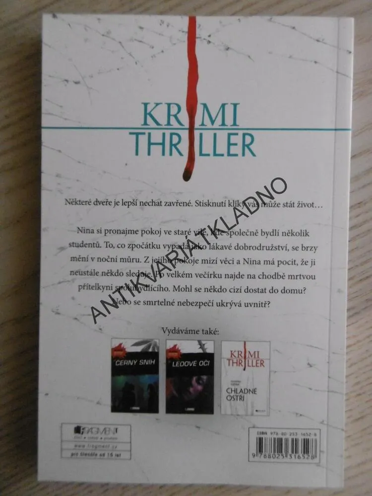 NĚKDO SE DÍVÁ, ULRIKE RYLANCE, **an