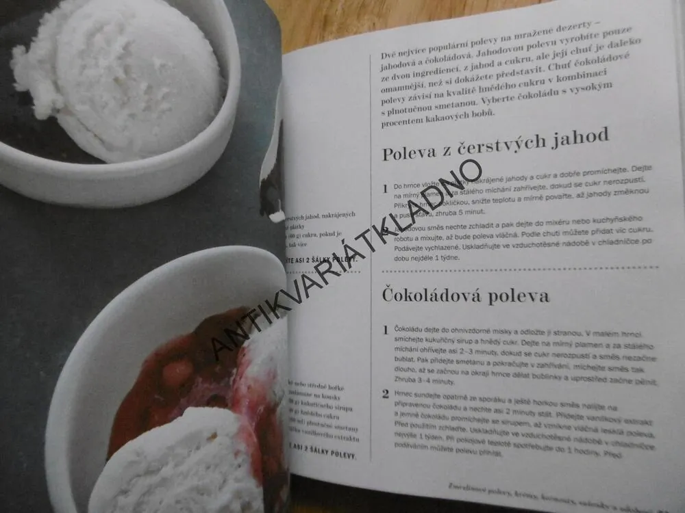 MRAŽENÉ DEZERTY, KUCHAŘKA, 60 RECEPTY, **an