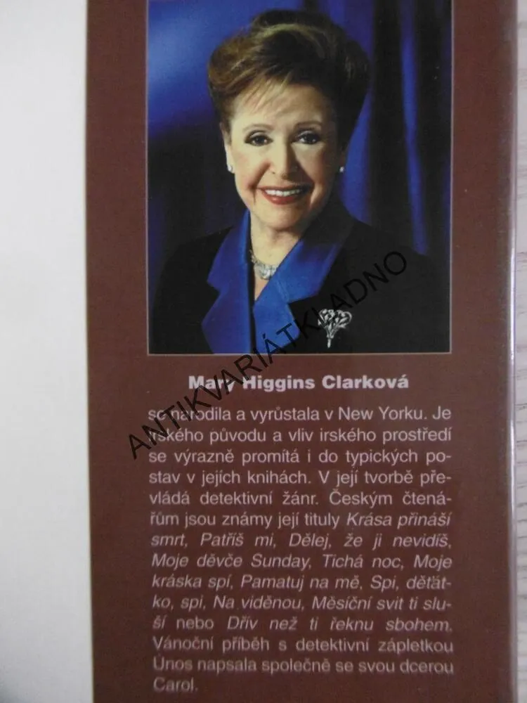 ÚNOS, CAROL HIGGINS CLARKOVÁ, MARY HIGGINS CLARKOVÁ, **an