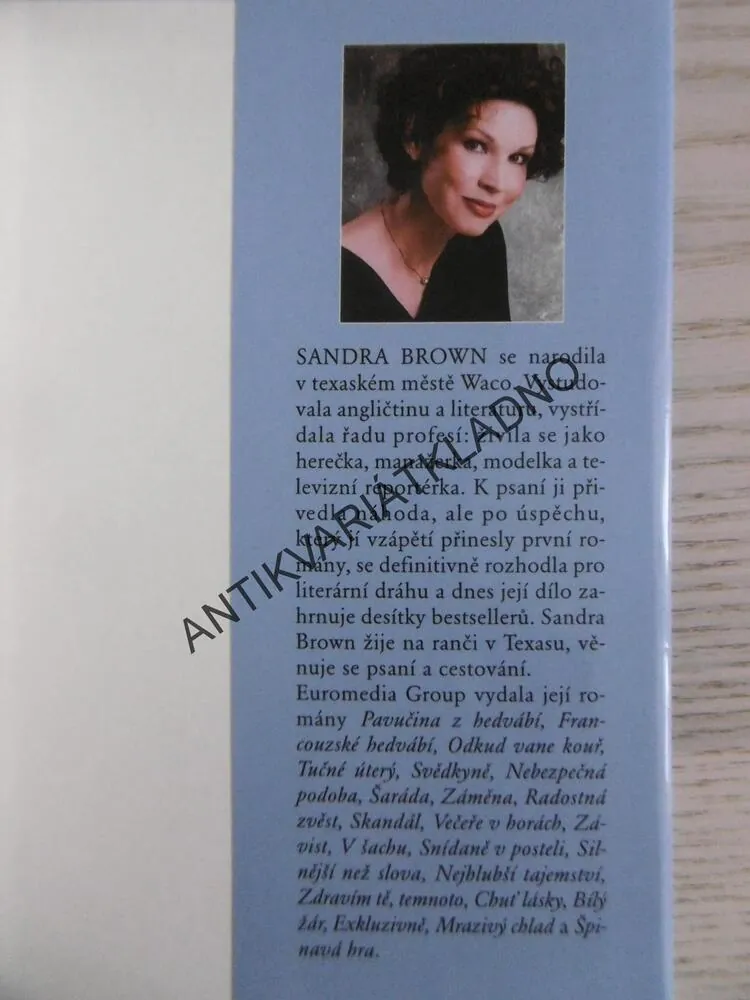 ADAMŮV PÁD, SANDRA BROWN,  **an