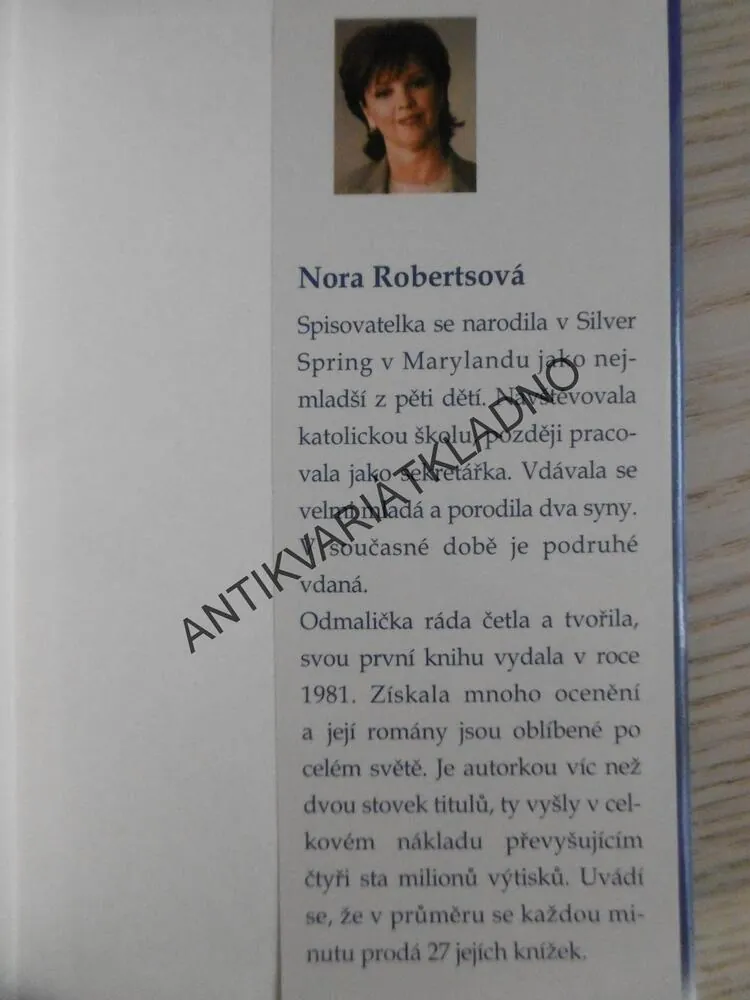 KOUZLO OKAMŽIKU, NORA ROBERTSOVÁ, **an