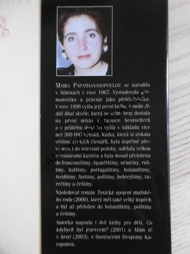 TY, MÁ SLADKÁ MOCI, MAIRA PAPATHANASOPOULOU, **an