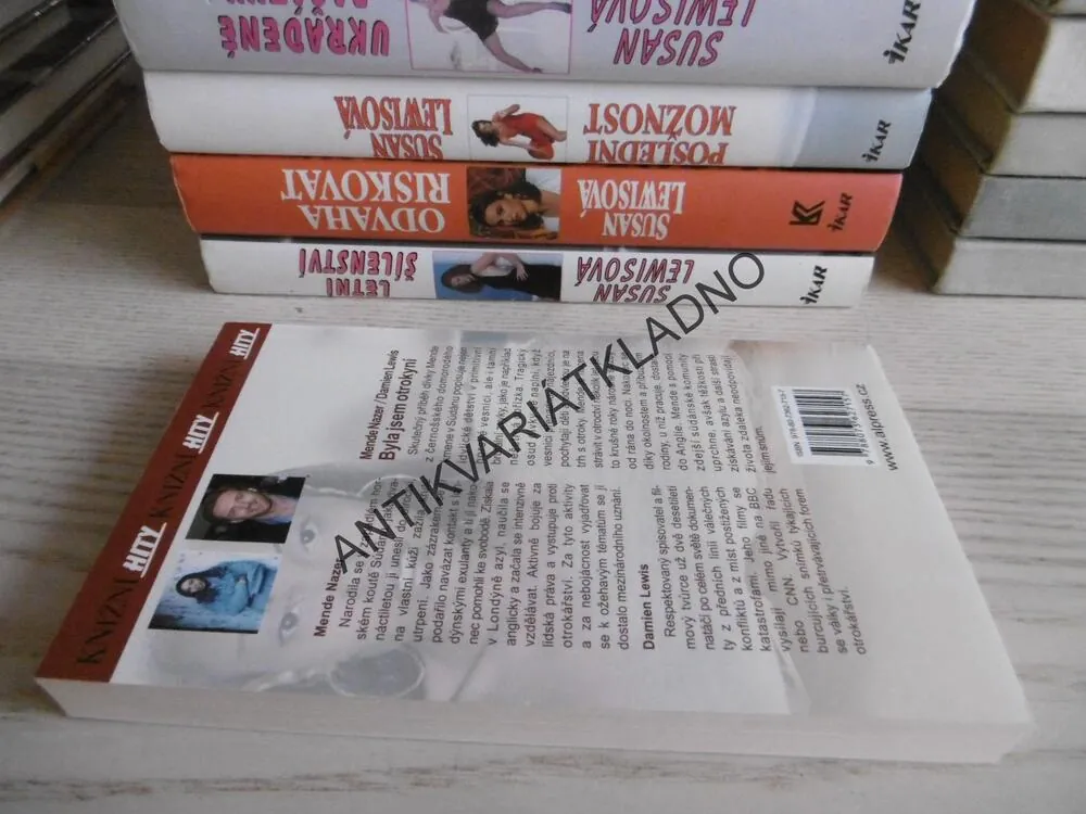 BYLA JSEM OTROKYNÍ, MENDE NAZER, DAMIEN LEWIS,