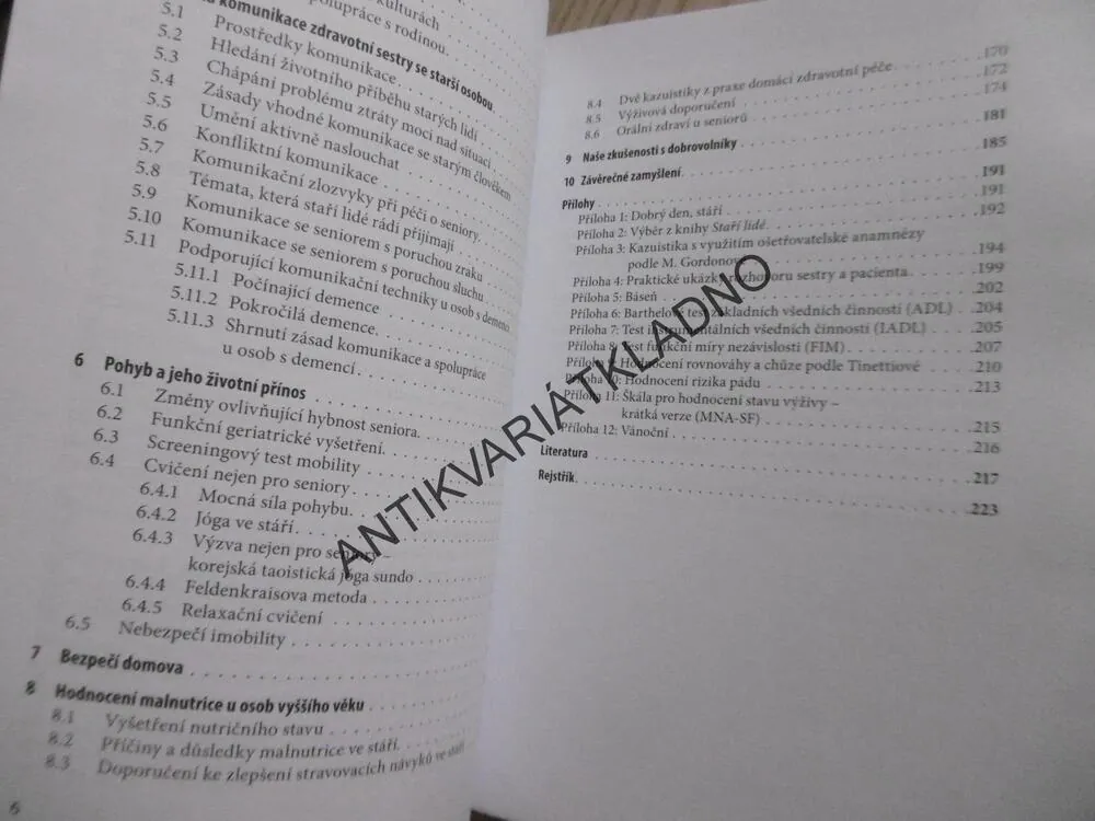 MOTIVAČNÍ PRVKY PŘI PRÁCI SE SENIORY, DANA KLEVETOVÁ, **an