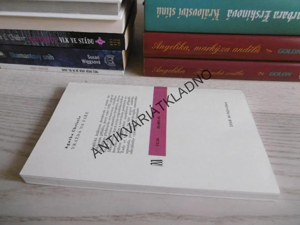 VRAŽDA NA FAŘE, AGATHA CHRISTIE, **an