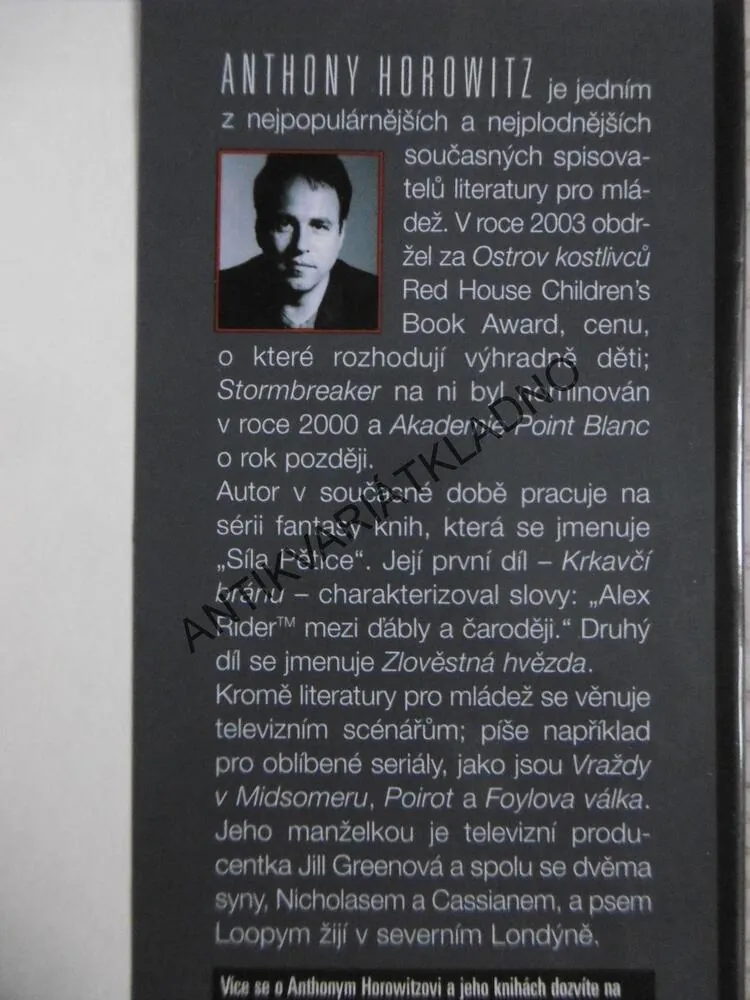 VESMÍRNÁ ARCHA, ANTHONY HOROWITZ, **an