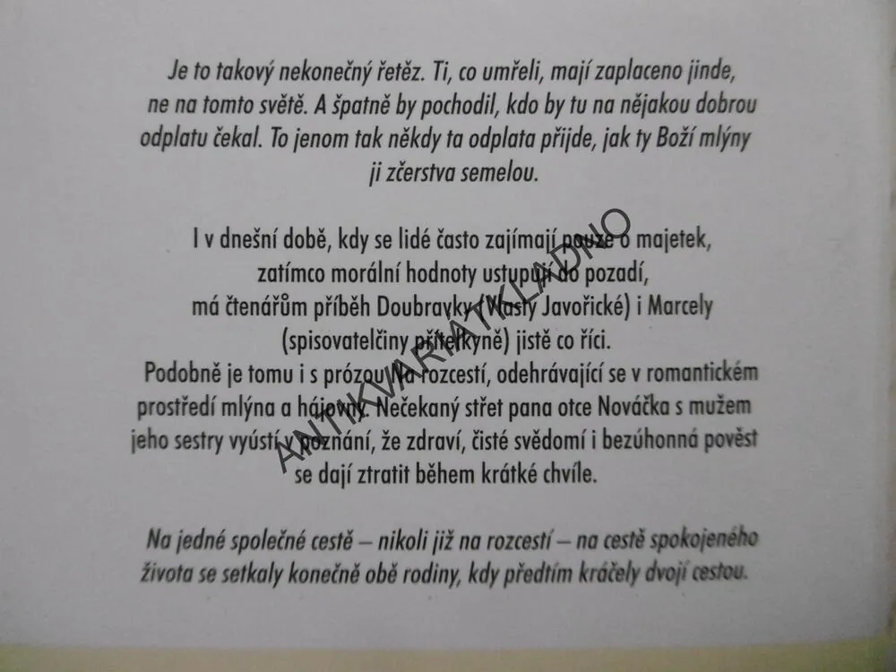 BOŽÍ MLÝNY, VLASTA JAVOŘICKÁ, **an