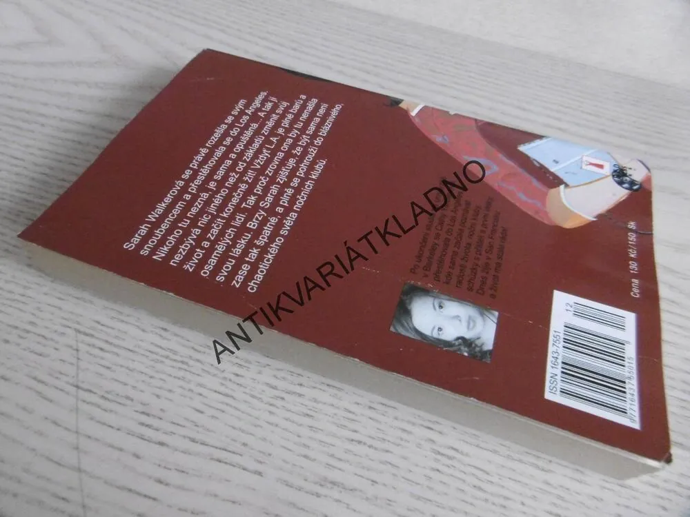 ANDĚLSKÉ MĚSTO, CATHY YARDLEYOVÁ, **an