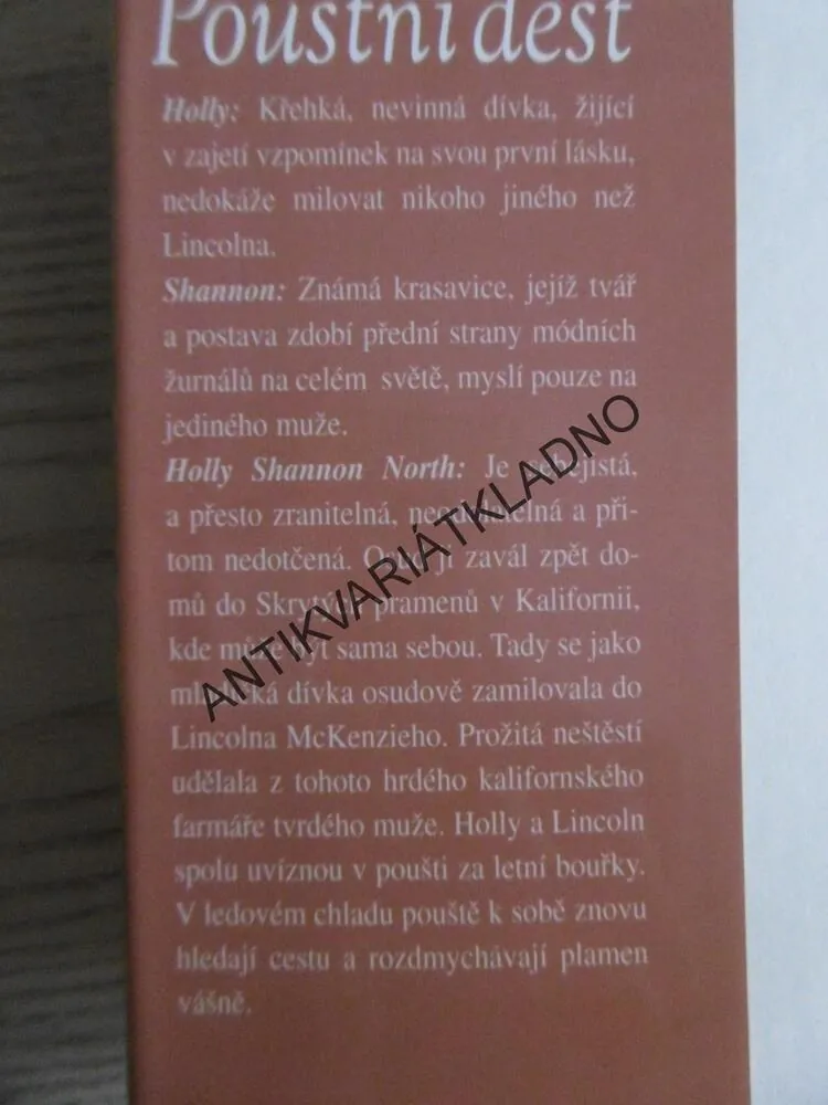 POUŠTNÍ DÉSŤ, ELIZABETH LOWELLOVÁ, **an