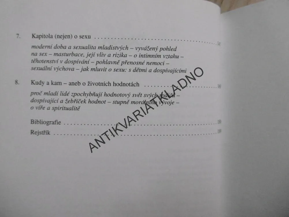 ŽÍT NAPLNO, JULIÁN MELGOSA, **an