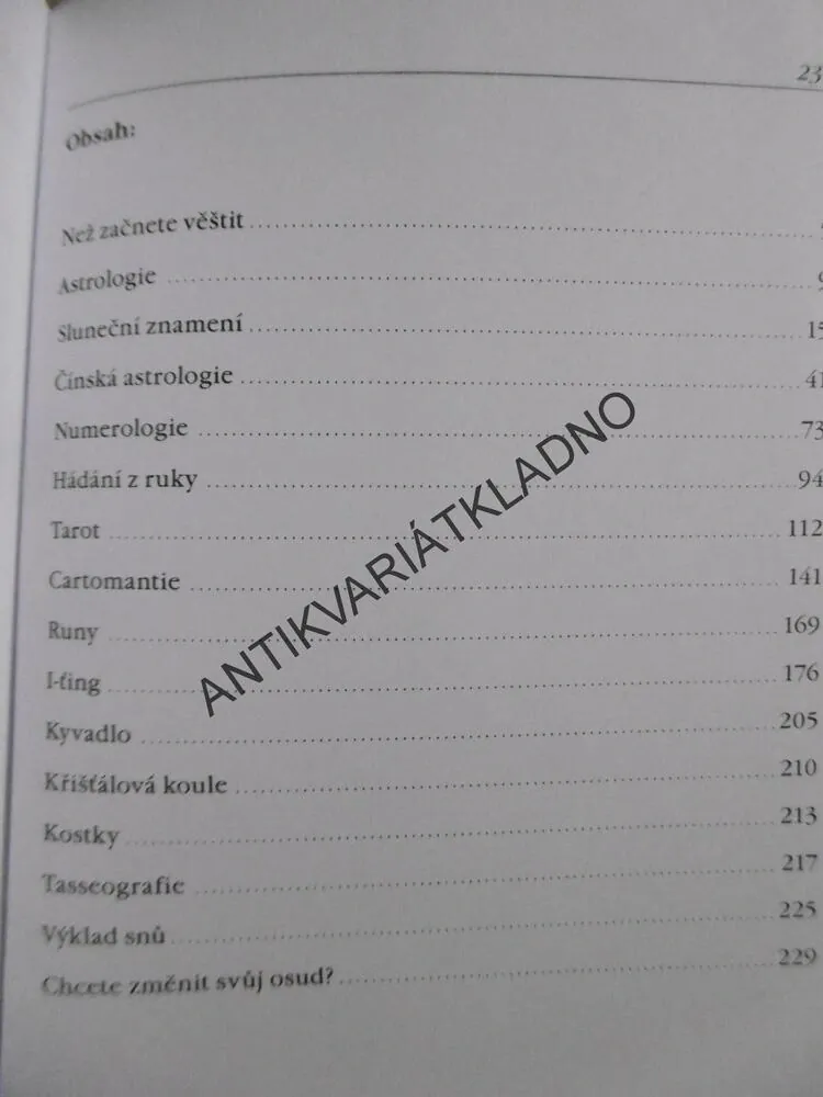 OSUD A VĚŠTĚNÍ, DIANA PERRETTI, **an