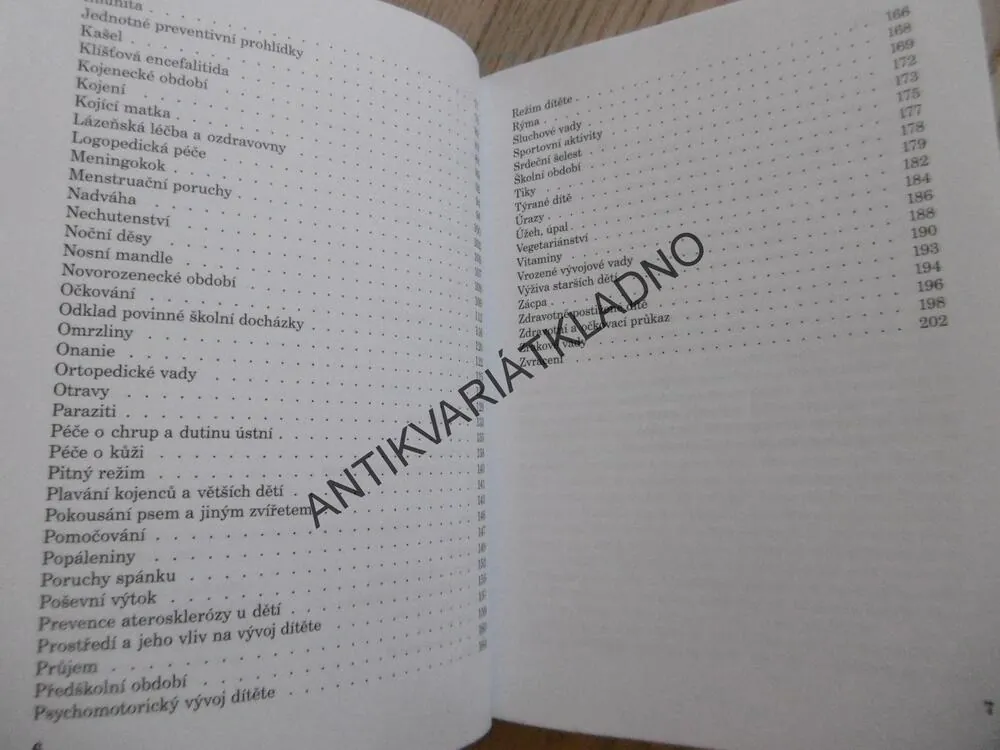 NA CO SE ČASTO PTÁTE, ZE SKUŠENOSTÍ DĚTSKÉHO LÉKAŘE, JARMILA ARONOVÁ, BOHUSLAV PROCHÁZKA, ZDEŇKA RŮŽIČKOVÁ, TOMÁŠ SOUKUP, **an